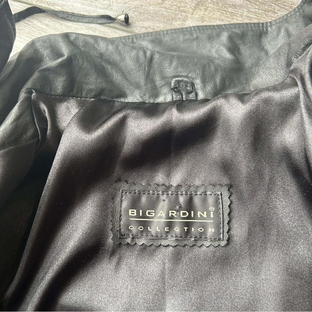 Bigardini Ruched Ruffles Leather Jacket - Picture 10 of 14